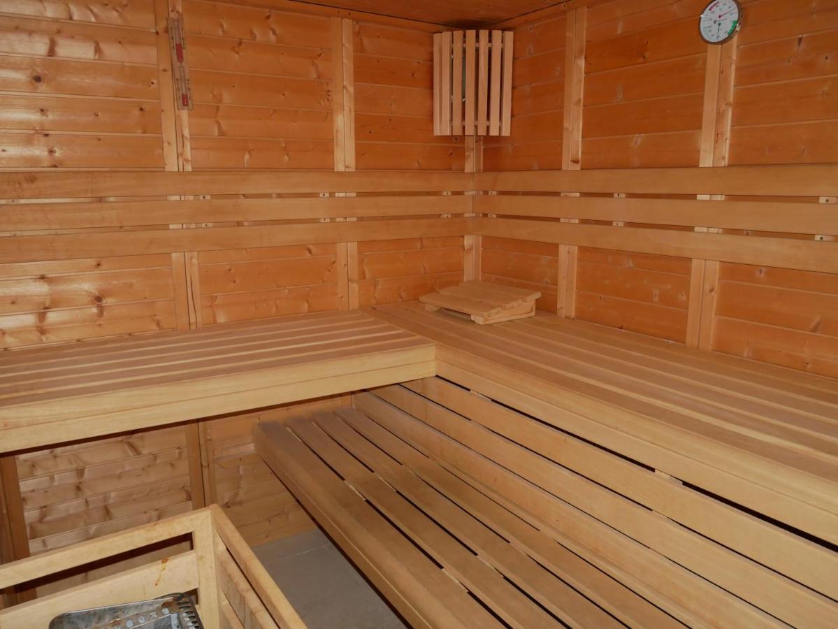 Haus Roland- Whg 23 Mit Schwimmbad Und Sauna Zinnowitz Exterior photo